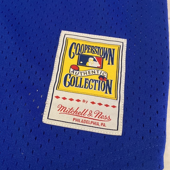 Mitchell & Ness New York Mets Jersey Number 18 (Darryl Strawberry) - Picture 3 of 3